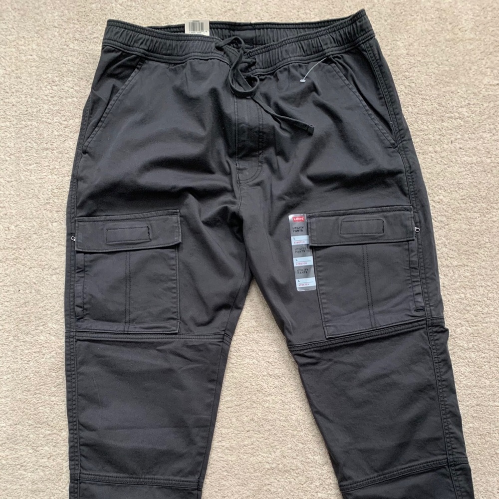 Levi’s black utility pants large NEW